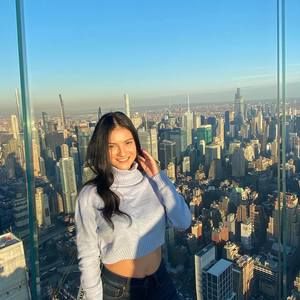 Meet your Posher, Danna